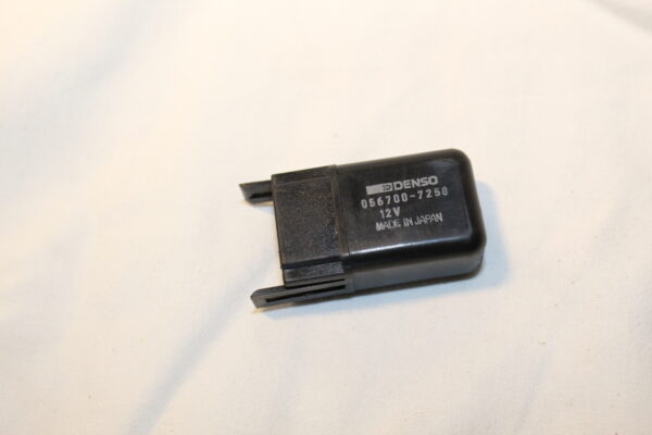 Relais Denso 056700-7250 - Honda Prelude BA4 88-91 - 39794-SE0-003